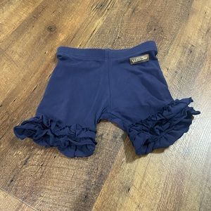Matilda Jane ruffle shorts size 4.
